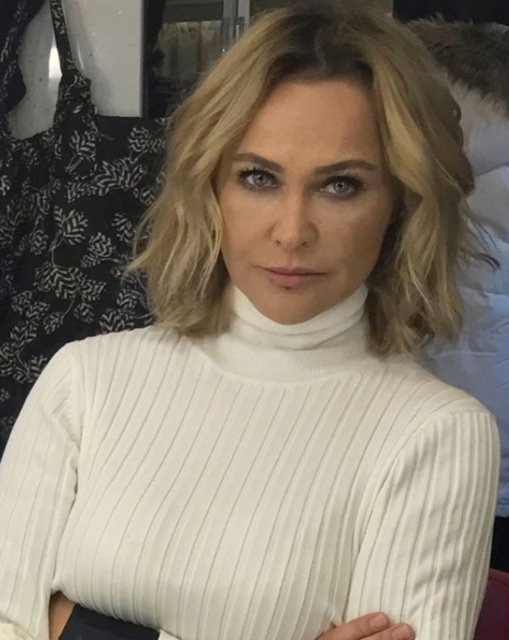 Hülya Avşar yıllara meydan okuyor galerisi resim 17