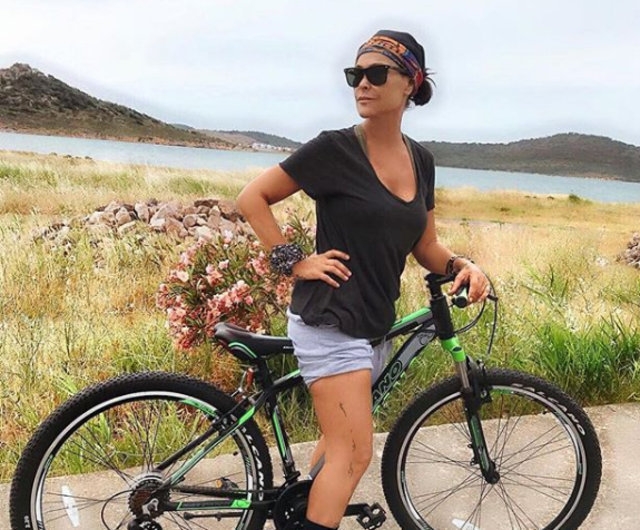 Hülya Avşar yıllara meydan okuyor galerisi resim 22