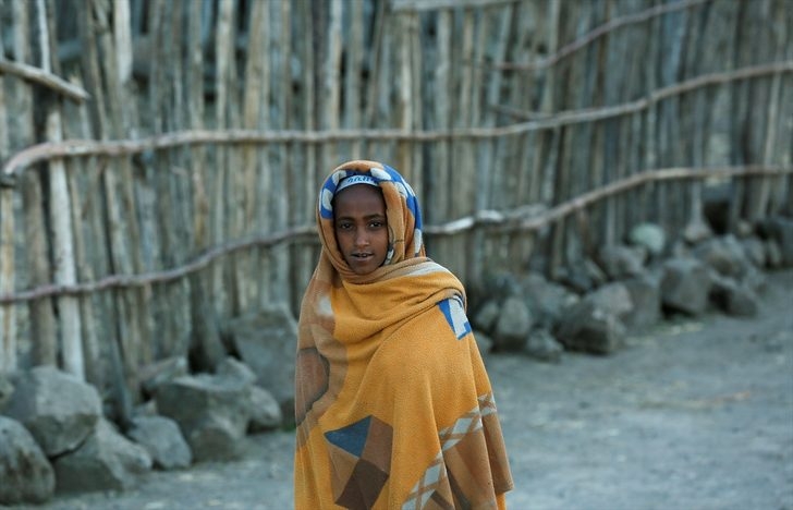 Tanrı'yla konuşmak için 3 bin 100 metre tırmanıyorlar! galerisi resim 16