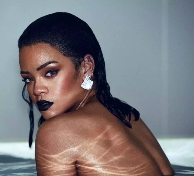 Ünlü yıldızlar, cinsel fantezilerini paylaştı! galerisi resim 6