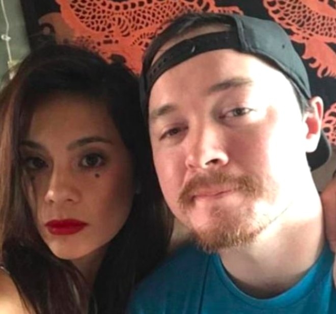 Kıskanç kadın, sevgilisini samuray kılıcıyla doğramaya çalıştı! galerisi resim 1