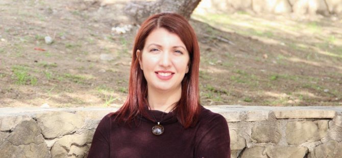 ‘Önce’, ‘Sonra’ ve ‘Kovid Kırmızısı ’ adlı seramik eserlerini sanatseverlerle paylaşıldı