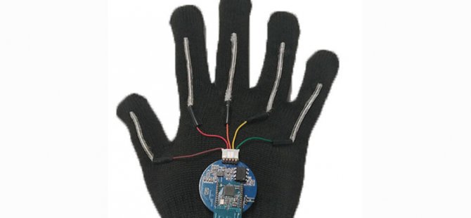 İşaret dilini anında konuşma diline çeviren eldiven icat edildi