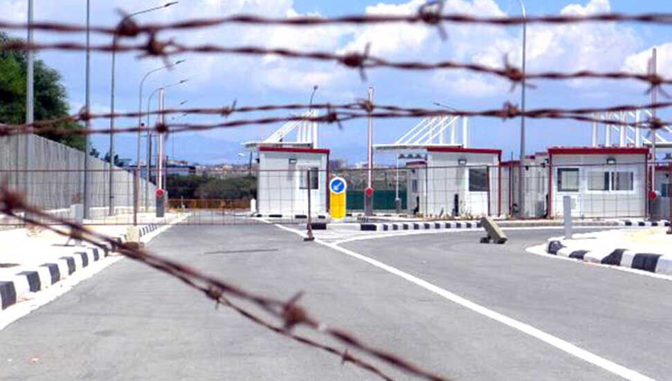 Derinya geçiş noktasında 28 kilodan fazla tavuk ve hayvansal ürüne el konuldu