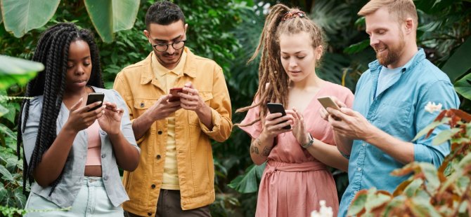 2020’de Alışveriş için Mobil E-Ticaret Uygulamalarını   %44 daha fazla kullandık.