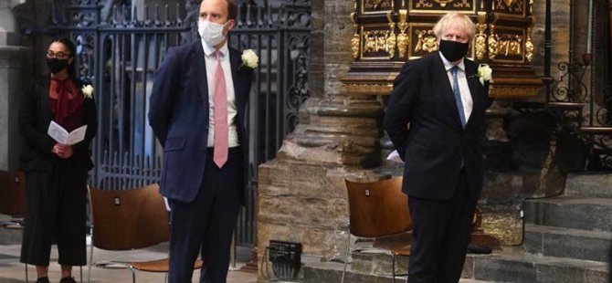 İngiltere Başbakanı Johnson'ın Sağlık Bakanı Hancock İçin Küfürlü İfadeyle 'Umutsuz Vaka' Dediği Ortaya Çıktı
