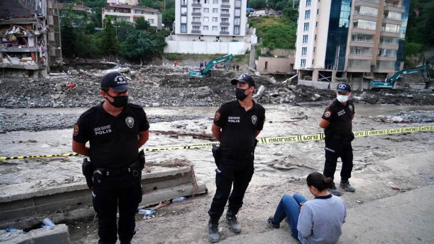 Türkiye'de selde son durum: 70 ölü, 47 kayıp - Vimarsana News