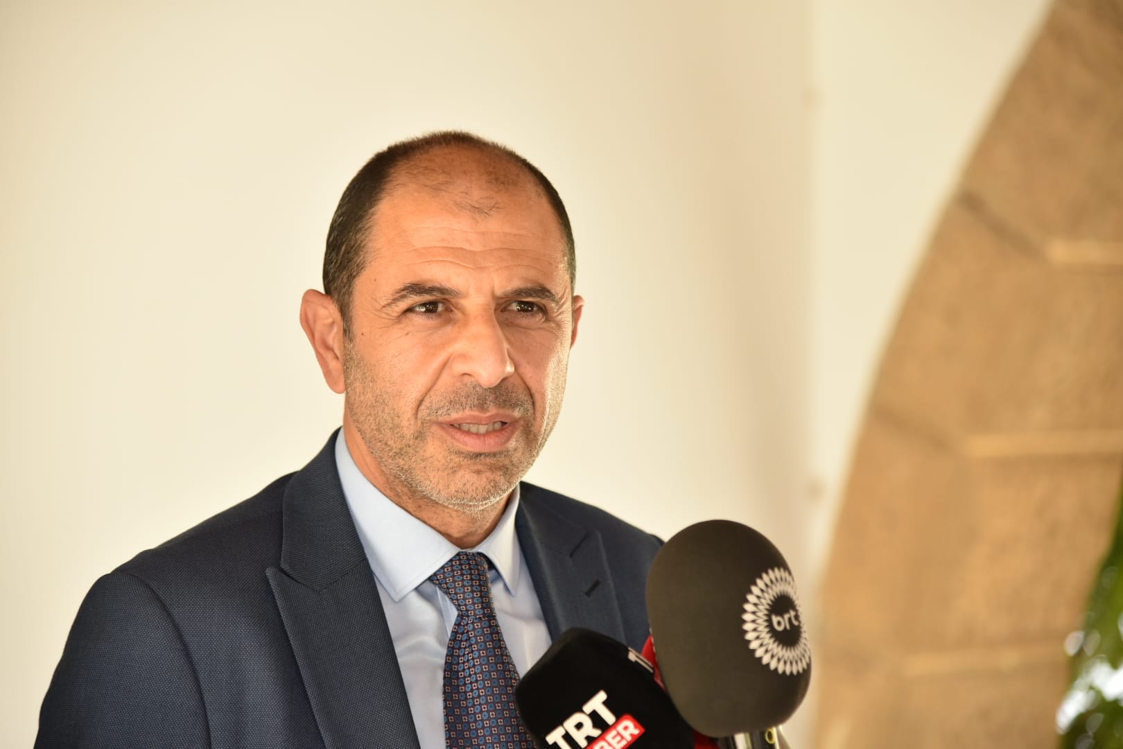 Özersay: Bedelli askerlik yasası Meclis kapanmadan çıkmalı