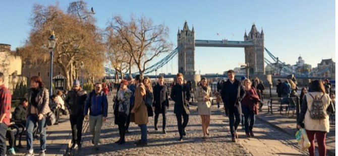 İngiltere düşük gelirli hanelere destek ödemesi yapacak