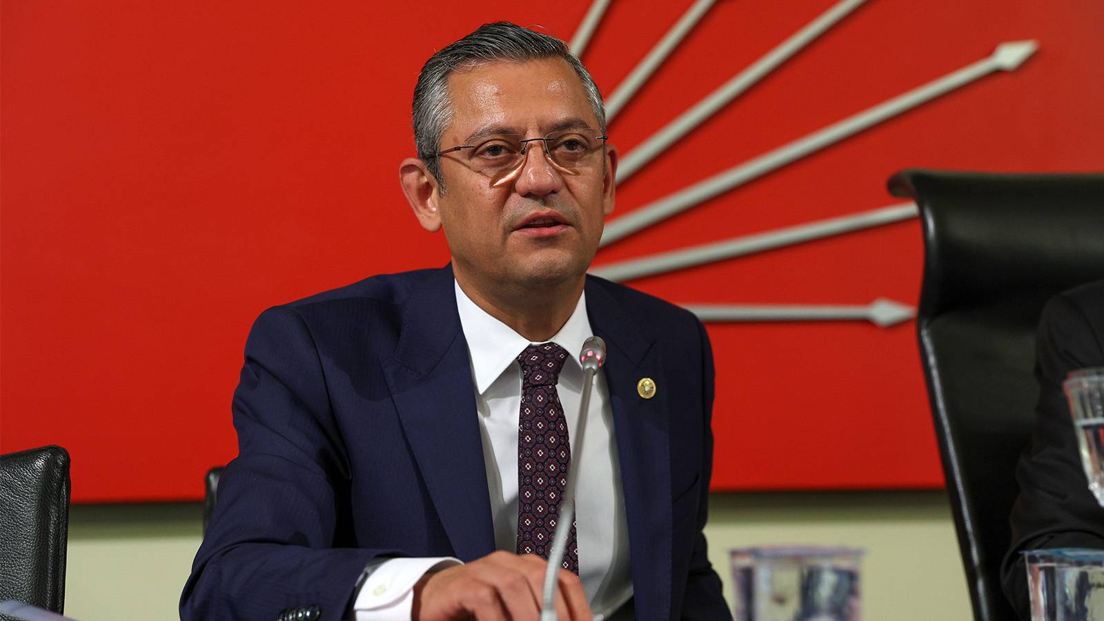 CHP’de Özgür Özel "değişimin adayı" olmaya hazırlanıyor: "Önce vizyon belgesini, ardından adaylığını açıklayacak"