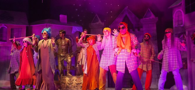 “Büyülü Prens” çocukları büyüledi