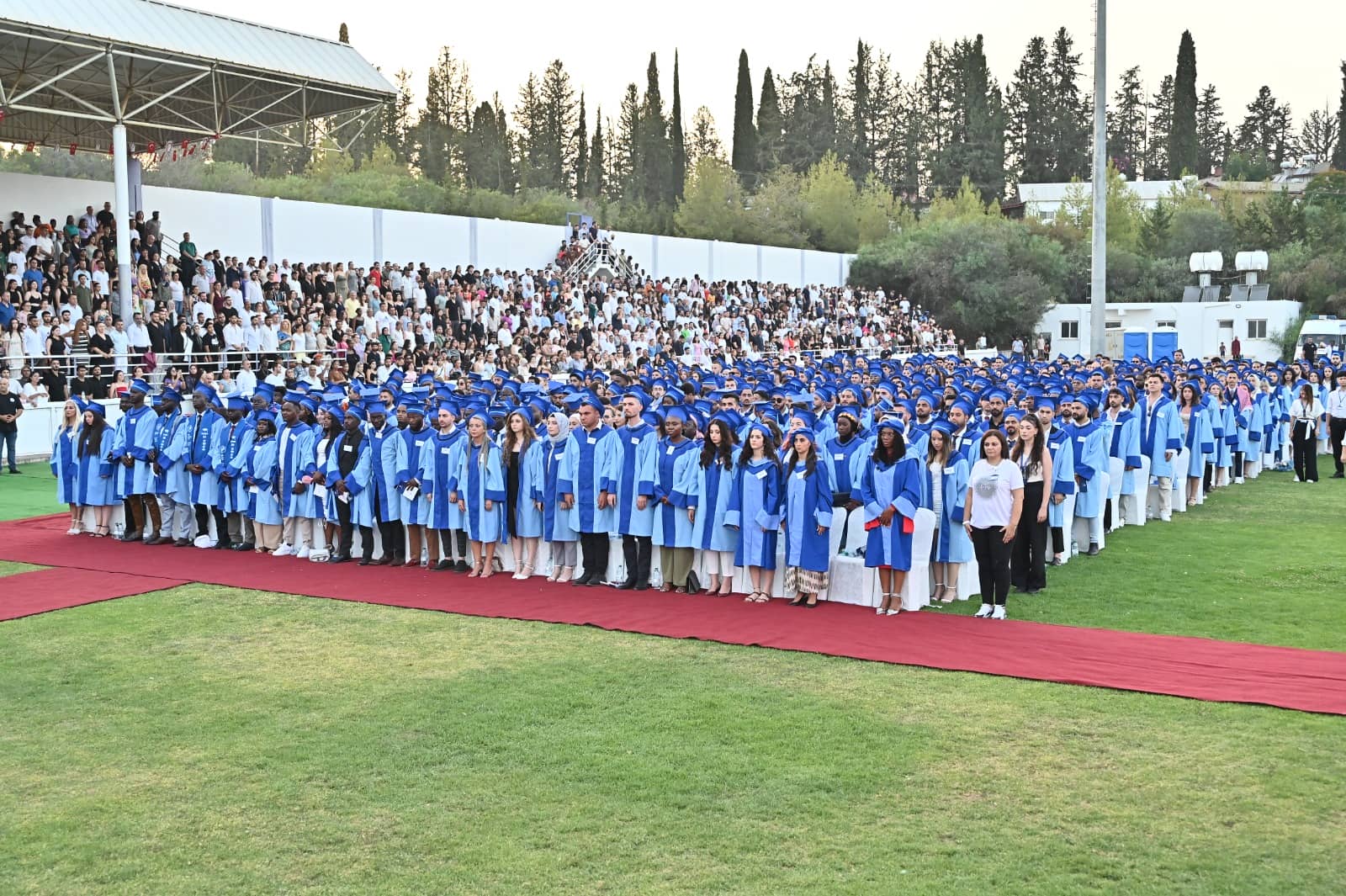 LAÜ’de 2023-2024 Mezuniyet Coşkusu