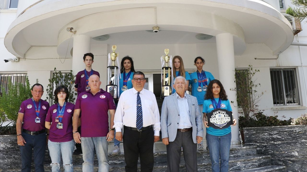 Maliye Bakanı Berova, KKTC Taekwondo Milli takımını kabul etti...