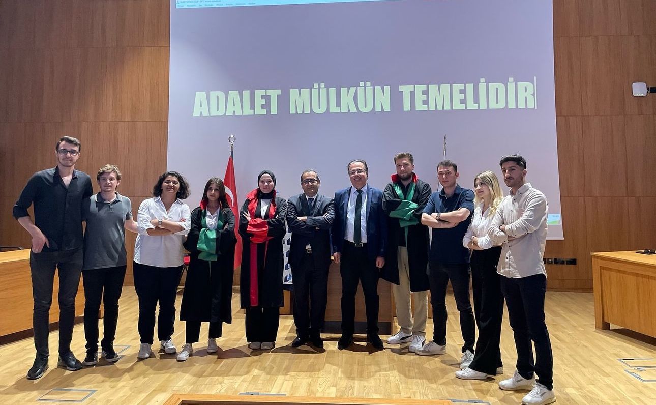 LAÜ Hukuk Fakültesi Öğrencileri Sanal Mahkeme Düzenledi