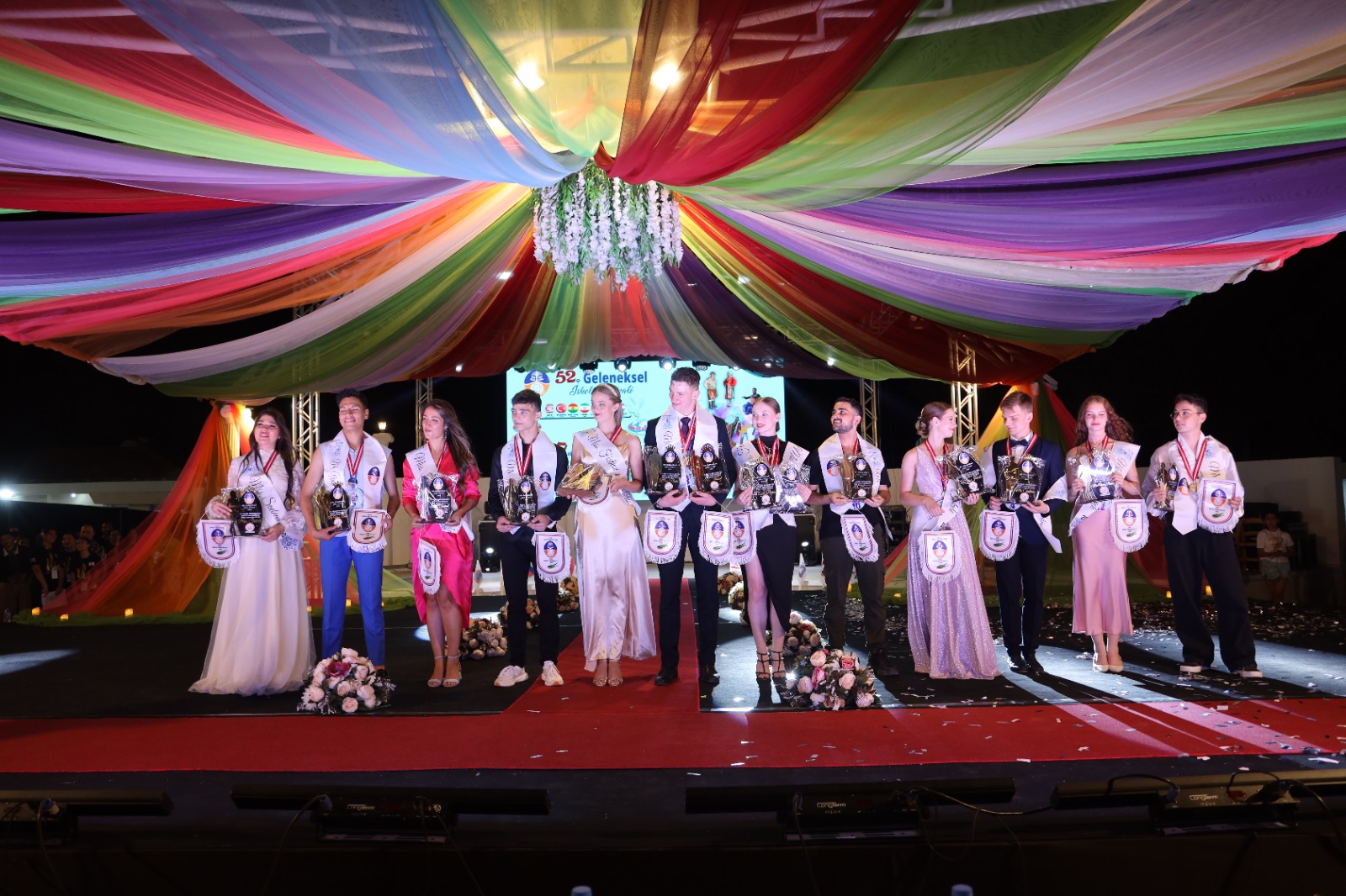 İskele festival güzelleri seçildi