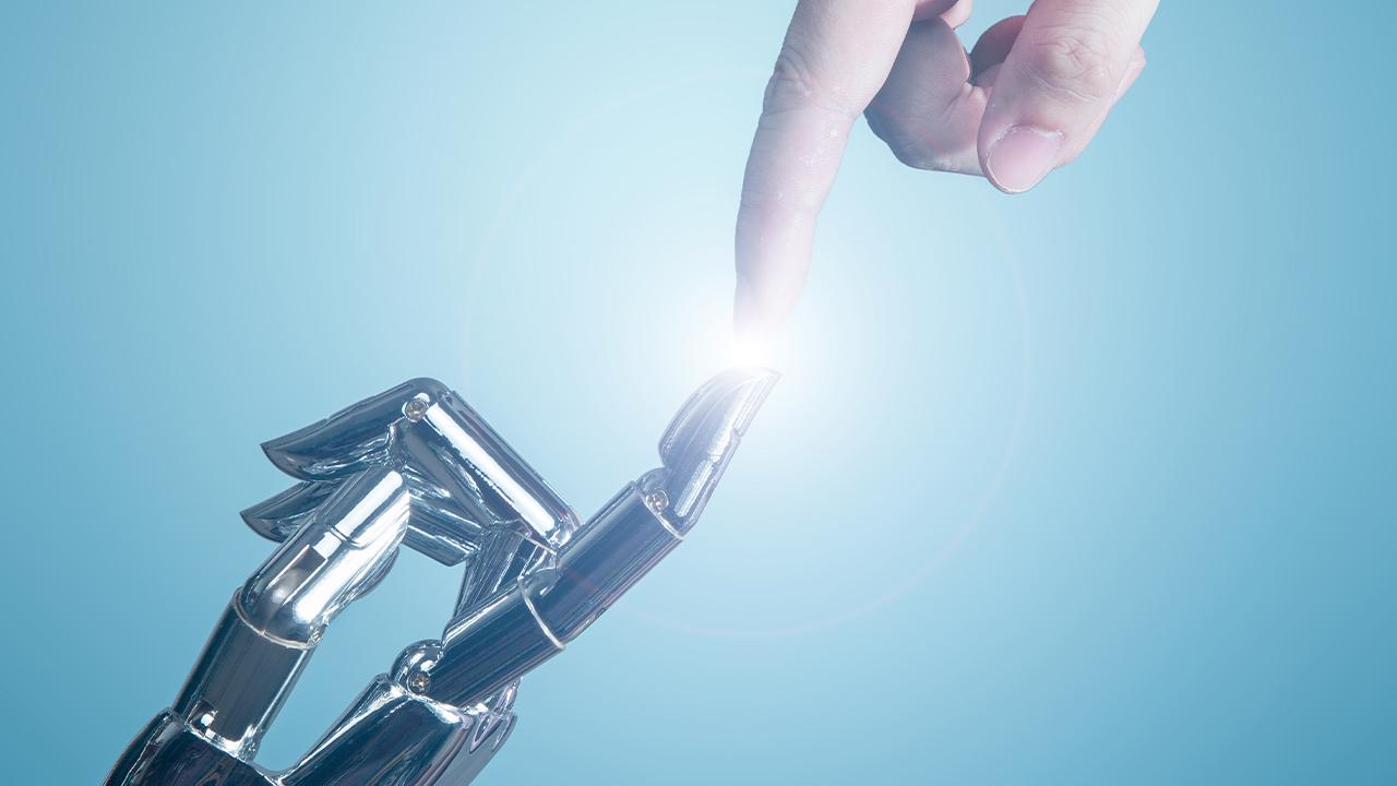 Dünya'da ilk: İnsan beyni ile kontrol edilen robot