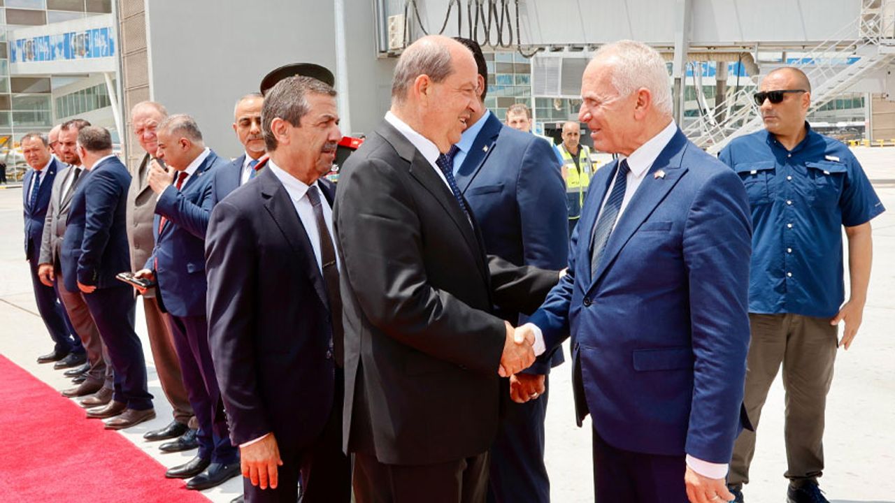 Cumhurbaşkanı Tatar Azerbaycan’a hareket etti: Aile ile buluşmaya gidiyoruz