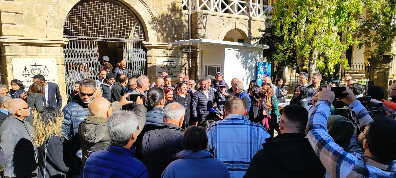 Gazeteciler Düşünce ve İfade Özgürlüğüne Sahip Çıkmak için Yeniden Mahkemede Buluşuyor!