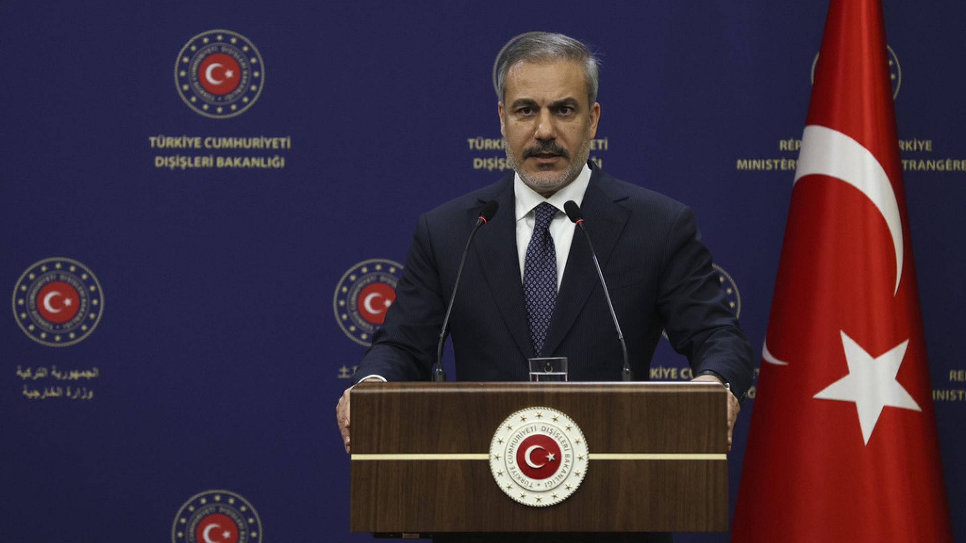 Türkiye, Rusya ve İran dışişleri bakanları Katar'da Suriye konusunu görüşecek