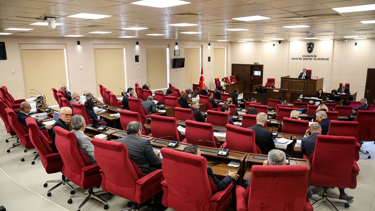 Meclis'te 2025 bütçesi görüşülüyor