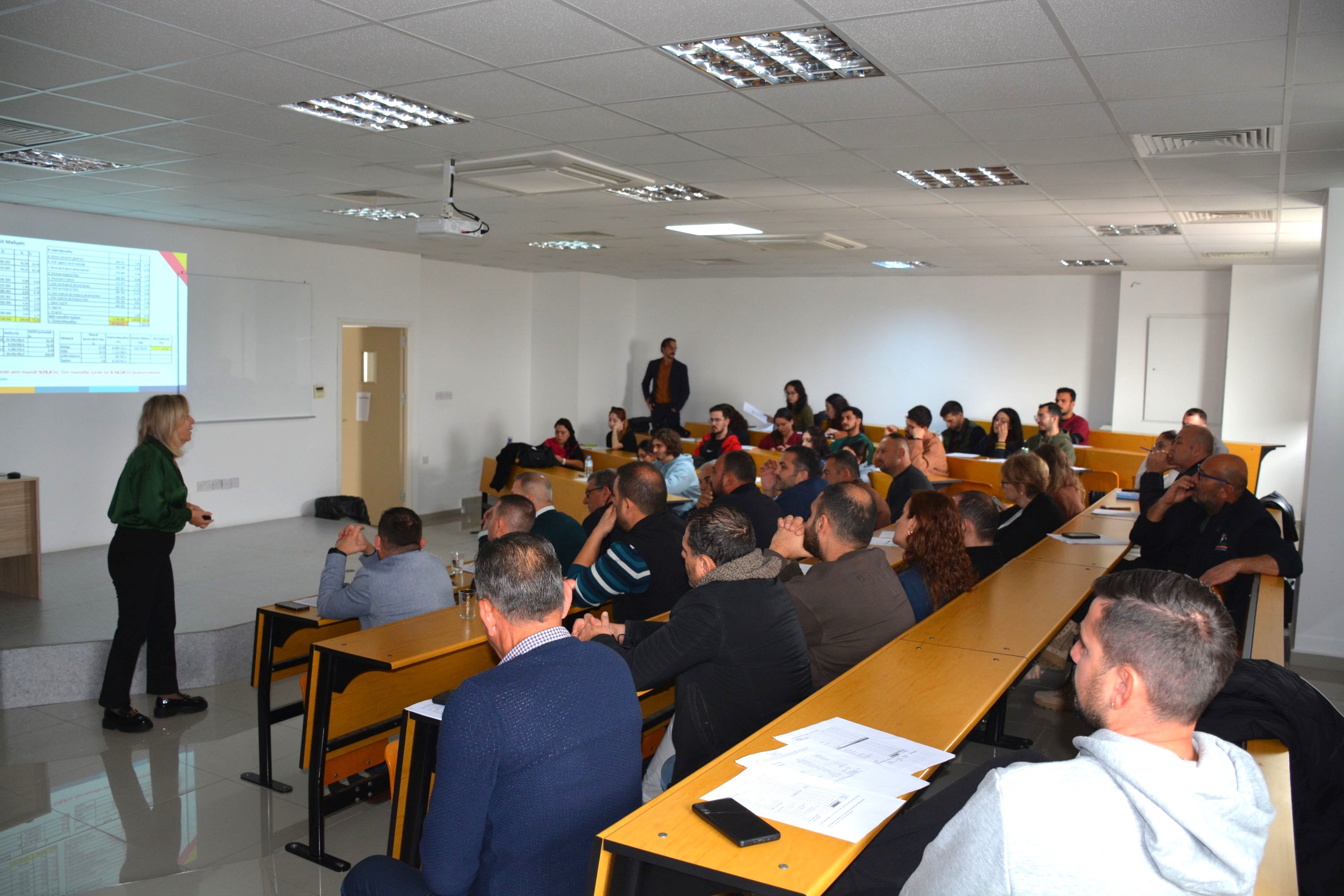 Süt ve et sektörünün paydaşları Yakın Doğu Üniversitesi’nde bir araya geldi