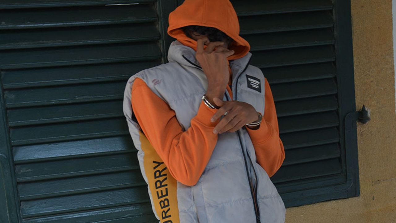 Araç kira sözleşmesini sahteledi!