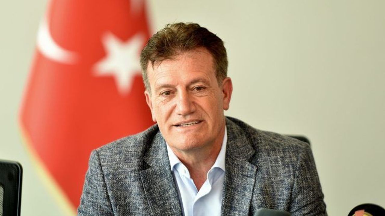 Arıklı’dan Tufan Erhürman’a kara propaganda suçlaması: Troll ordusu ile çalışıyor