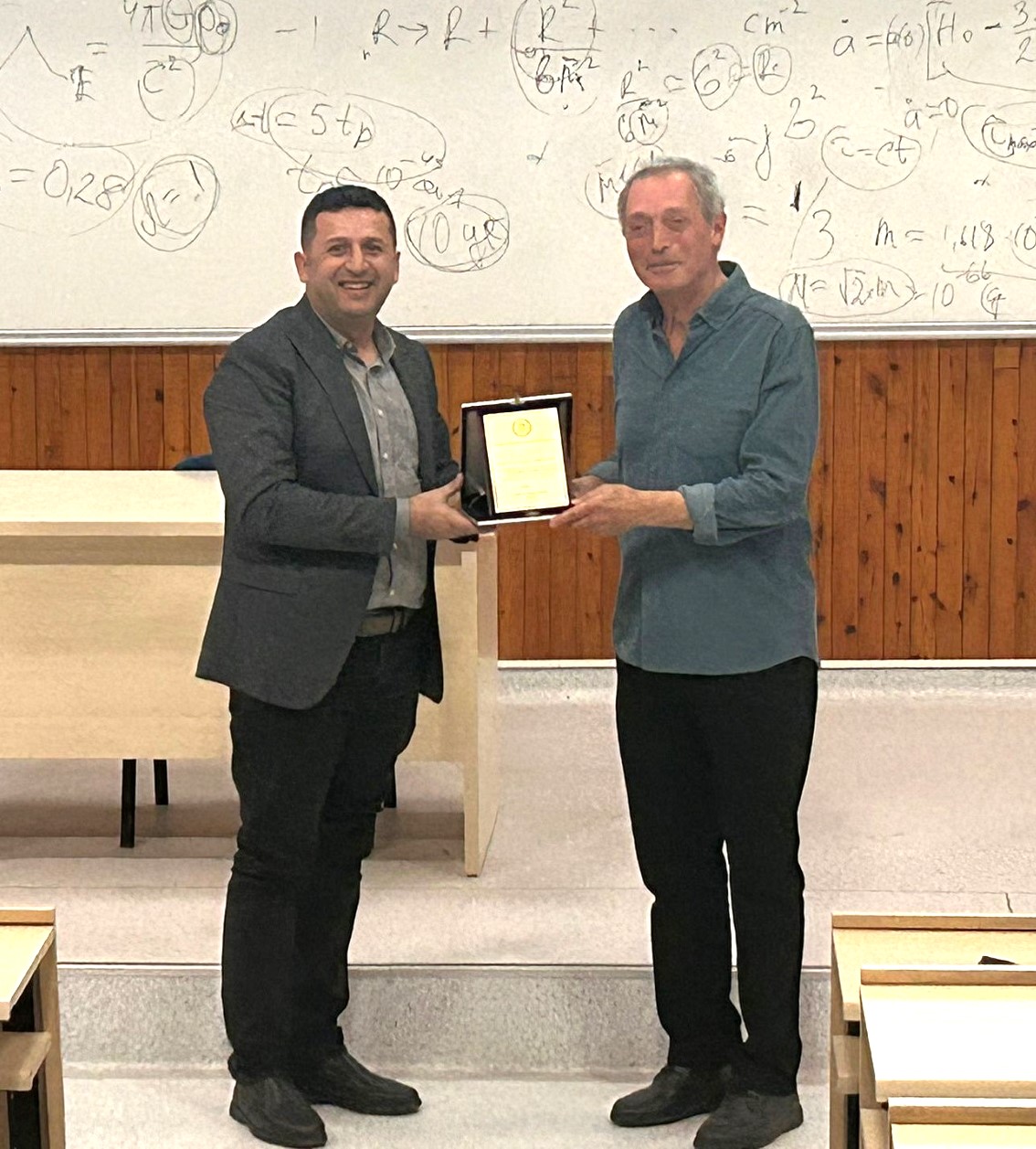 Rus Fizikçi Prof. Dr. Sergey G. Chefranov DAÜ’de Seminer Verdi