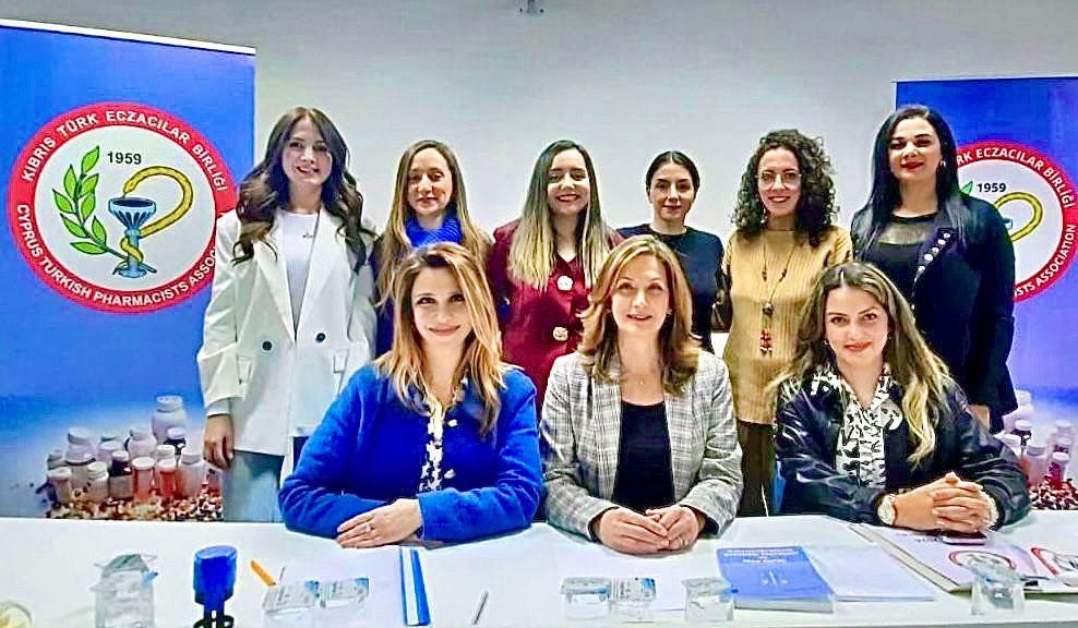 Eczacılar Birliği başkanlığına Duygu Adahan Kuran getirildi