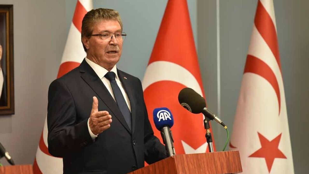 Cevdet Yılmaz KKTC'de... Üstel: Bu ziyaretin tarihi bir ziyaret olduğunu düşünüyorum