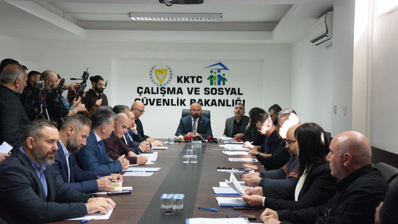 Çalışma Bakanlığı'ndan 'asgari ücret' açıklaması...