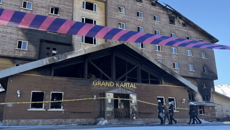 Grand Kartal Otel çalışanları anlattı: 'Yangın tüpü yoktu, müdür kimseyi uyandırmayın dedi'