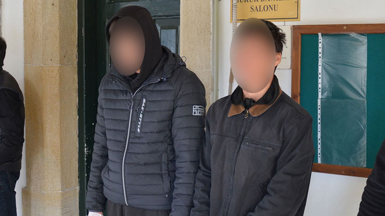 Yurtta bıçaklı kavga: Biz barıştık