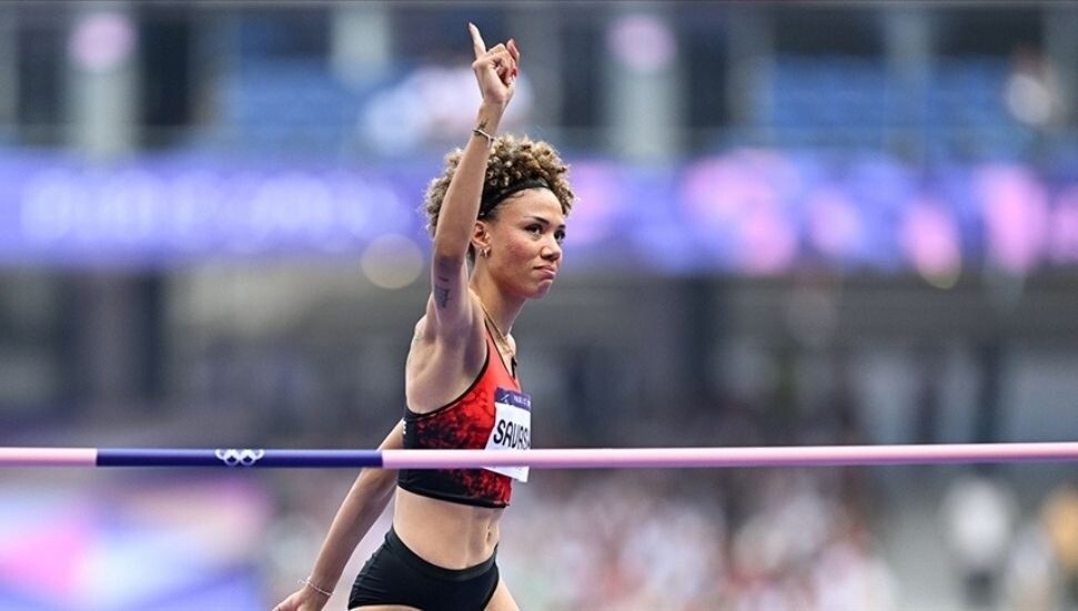 Buse Savaşkan, Hollanda’daki Salon Atletizm Avrupa Şampiyonası’nda Türkiye’yi temsil edecek