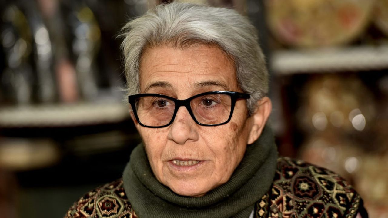 Hayatın çelmelerine rağmen hep ayakta kalmayı başaran bir kadın: Özgül Kızılbora