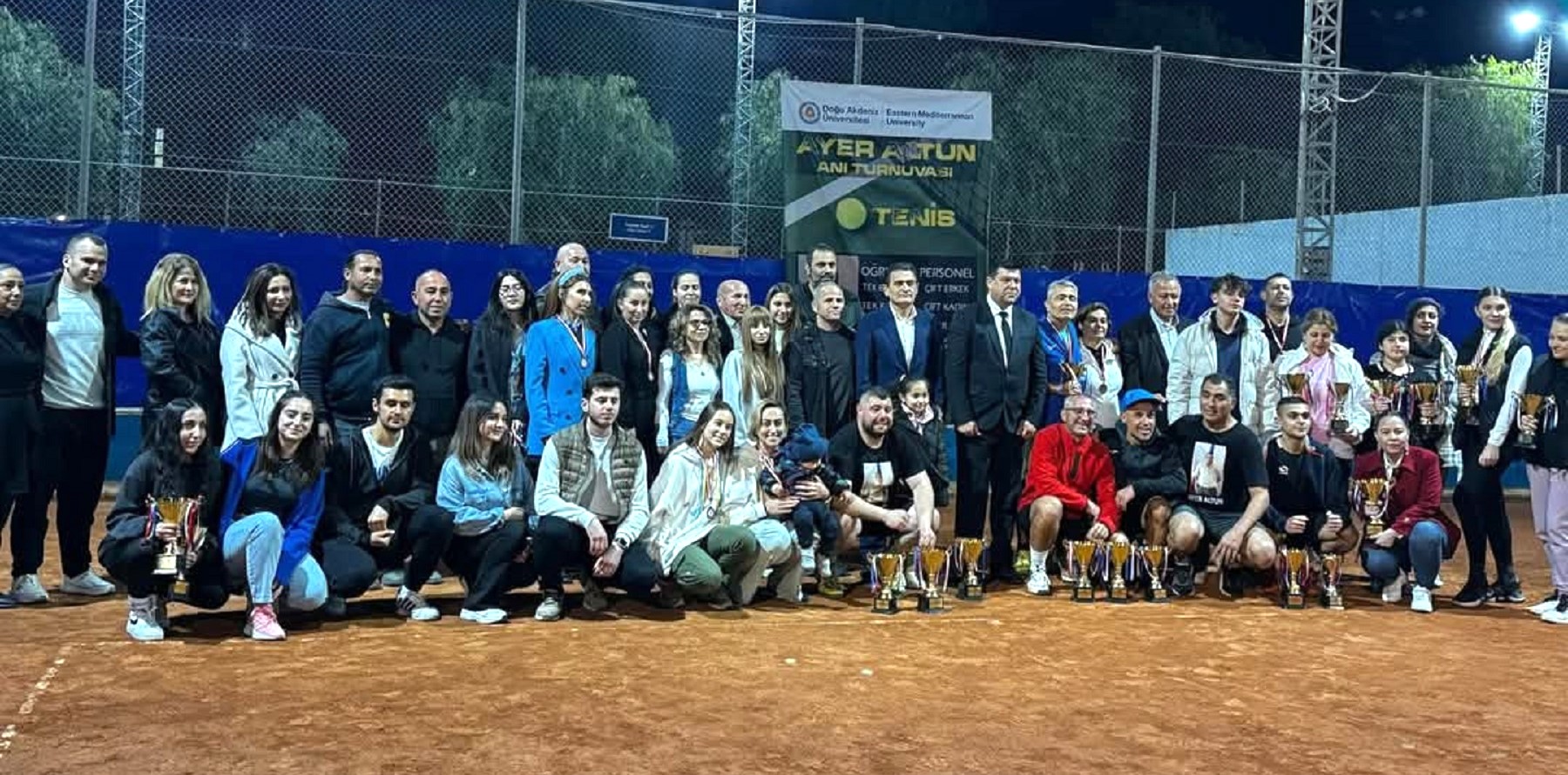 DAÜ’de Ayer Altun Tenis Anı Turnuvası Nefes Kesti: Şampiyonlar Belli Oldu