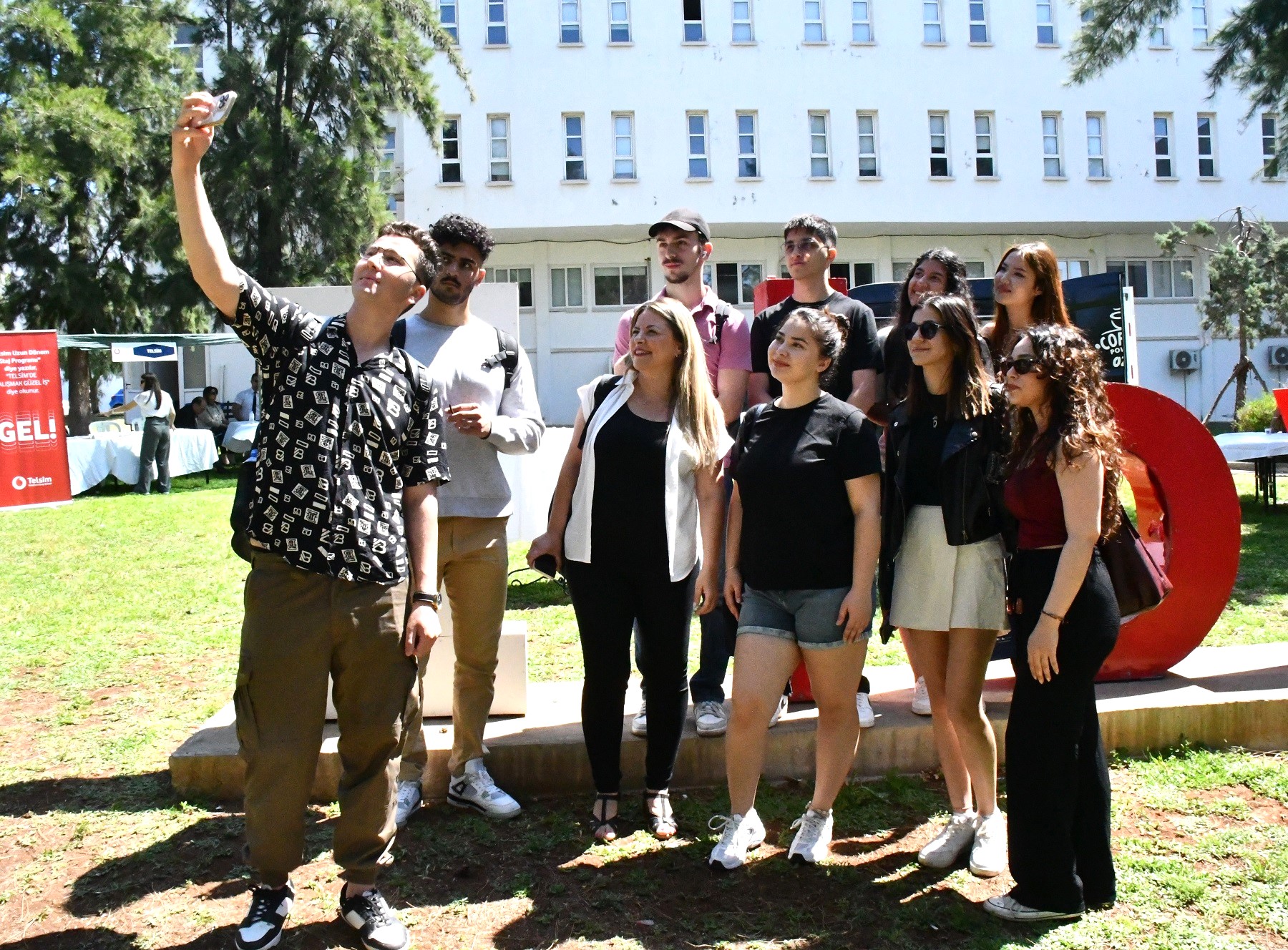 DAÜ’de 6. Kariyer Kahvesi Etkinliği Öğrencileri Sektörle Buluşturdu