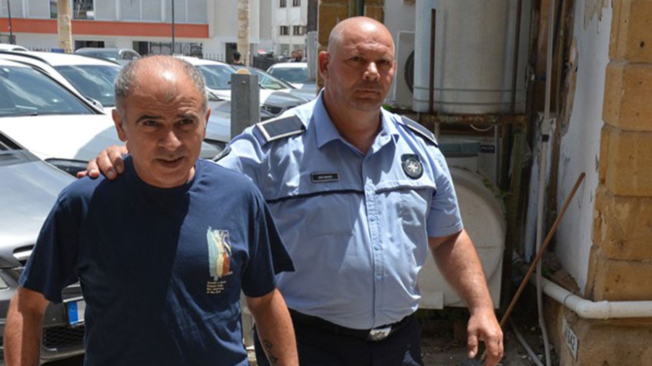 Hırsızlıktan 1 yıl 6 ay hapis cezası aldı