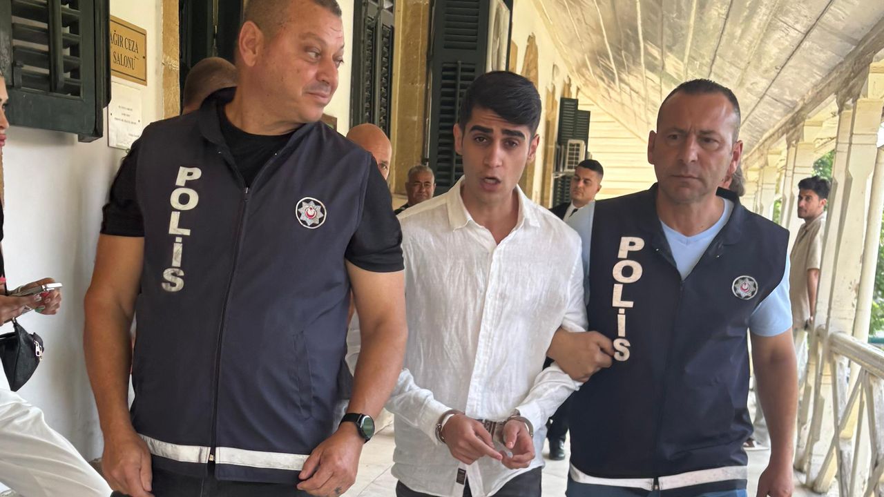 İşyeri bastı, tehdit etti, çaldı: 4 Yıl hapis yatacak!