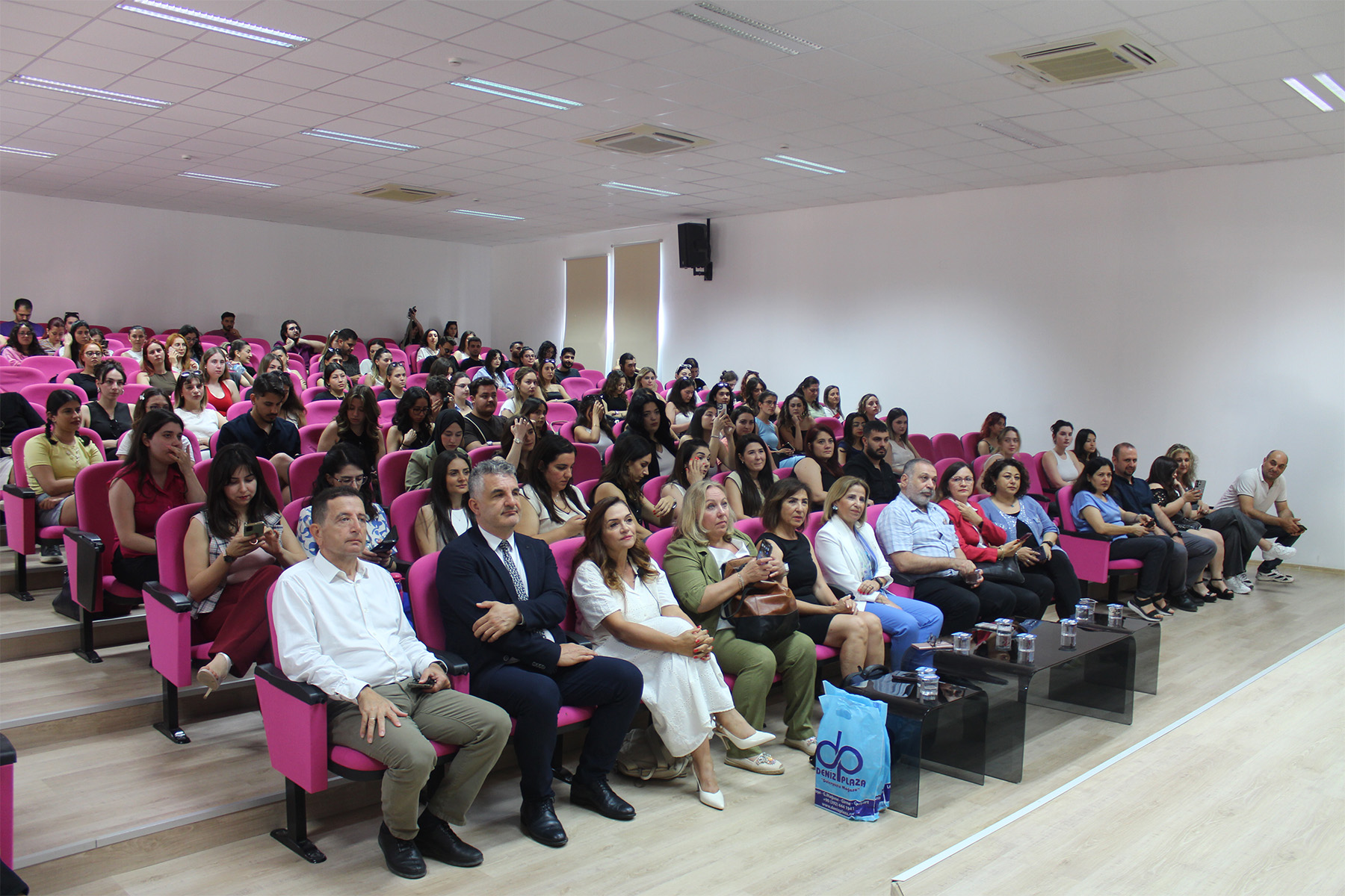 DAÜ’de Diyetisyenler Günü Paneli Yoğun Katılımla Gerçekleştirildi