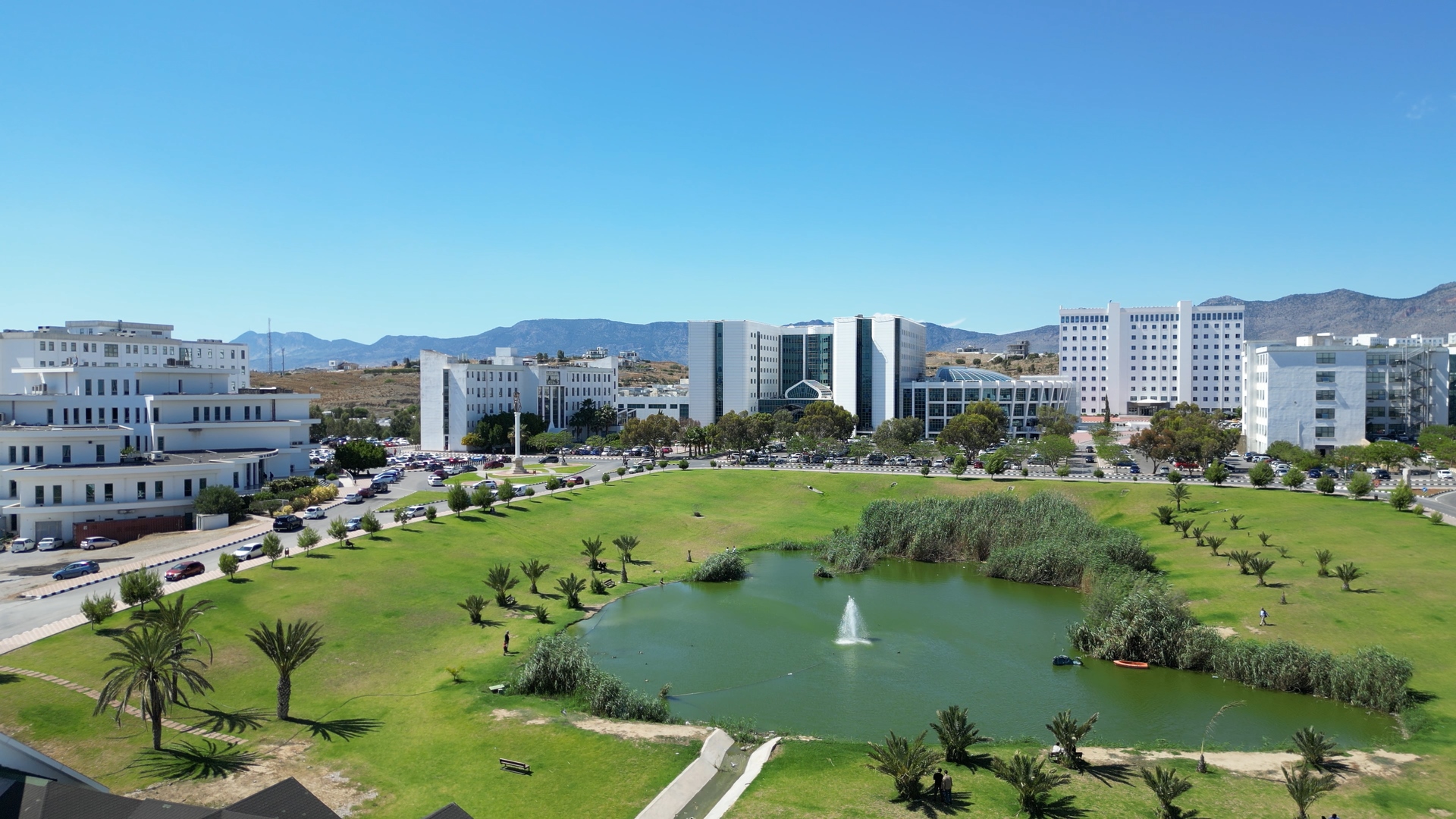 Yakın Doğu Üniversitesi, Türkiye Genelinde Aday Öğrencilerin Yanında
