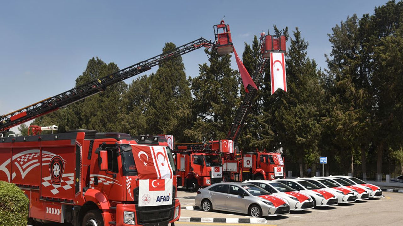 Türkiye tarafından hibe edilen 29 araç, törenle Polis Genel Müdürlüğü’ne teslim edildi