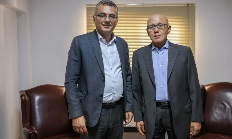 Erhürman’dan eski Cumhurbaşkanlarına özel ziyaretler: Herkesle temas kurmaya devam edeceğiz!