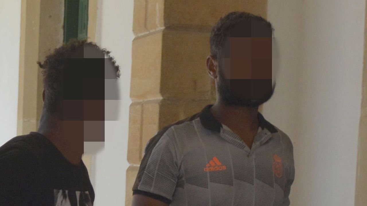 Huzur operasyonunda yakayı ele verdiler