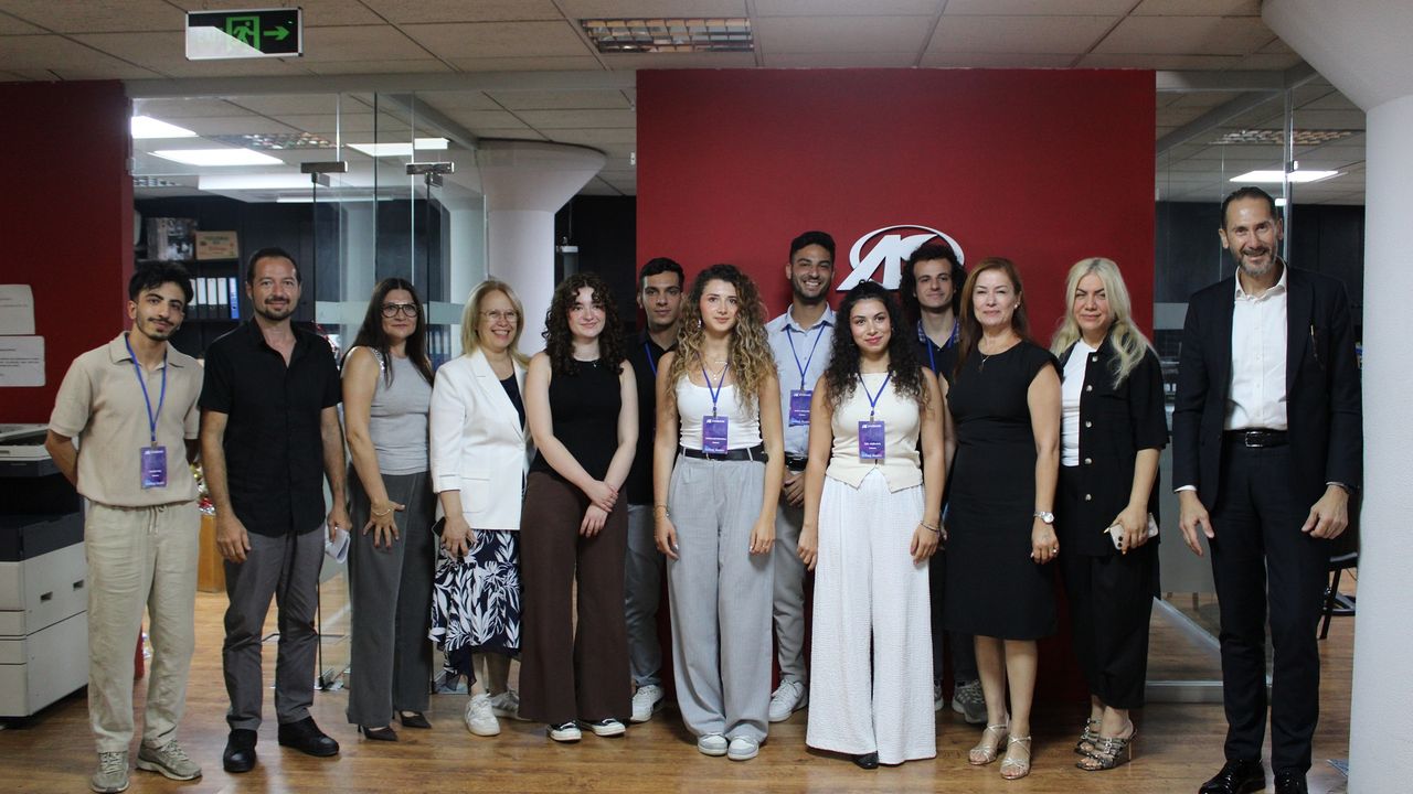 DAÜ TechGirls Komitesi ve DAÜ Bilgisayar ve Bilişim Bilimleri Fakültesi'nden Asbank'a ziyaret...