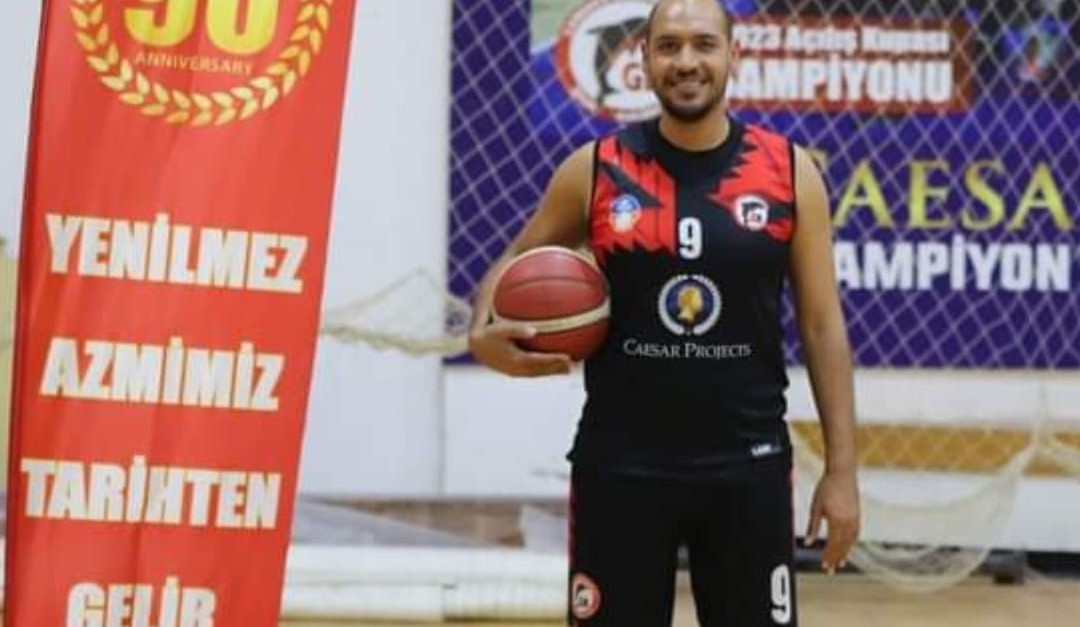 Şampiyon Koç Kasap Larnaka Gençler Birliği ile 2 yıl daha anlaştı