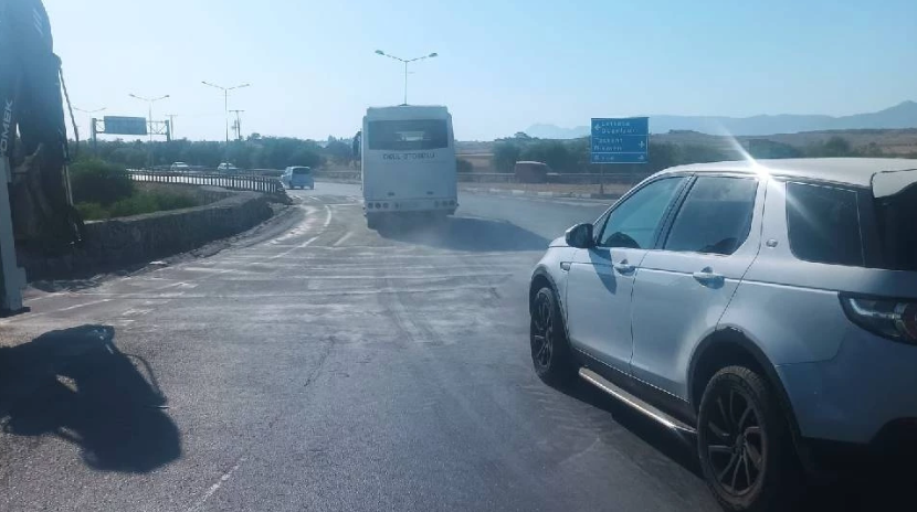 Lefkoşa-Gazimağusa ana yolu yeniden trafiğe açıldı