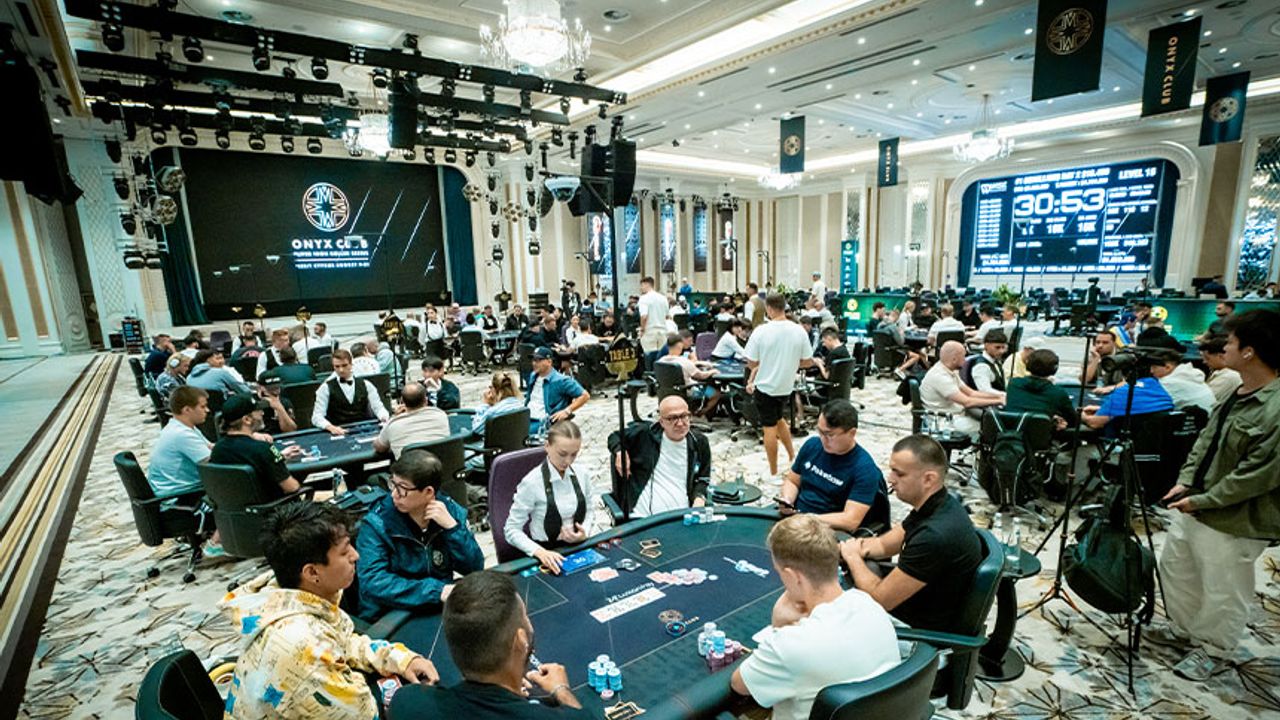 Dünyanın En Ünlü Poker Yıldızları Merit Royal'de Buluştu