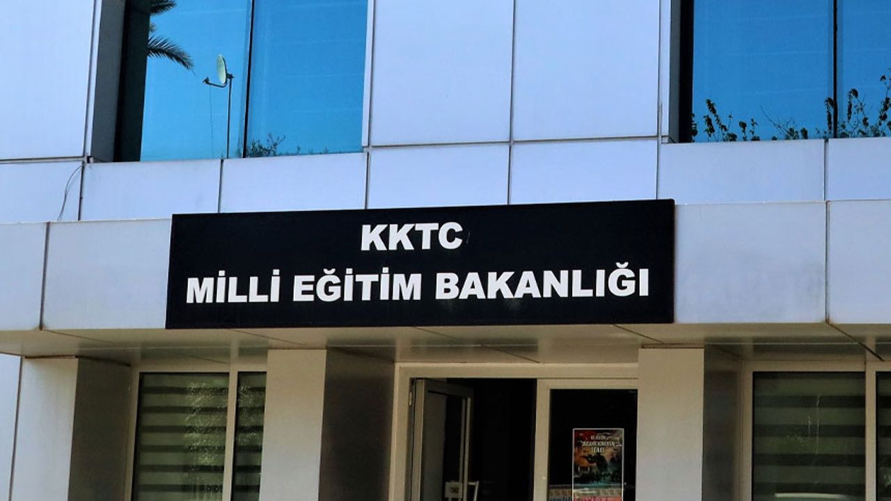 Eğitim Bakanlığı dıştan bitirme sınavlarını ve yerlerini duyurdu