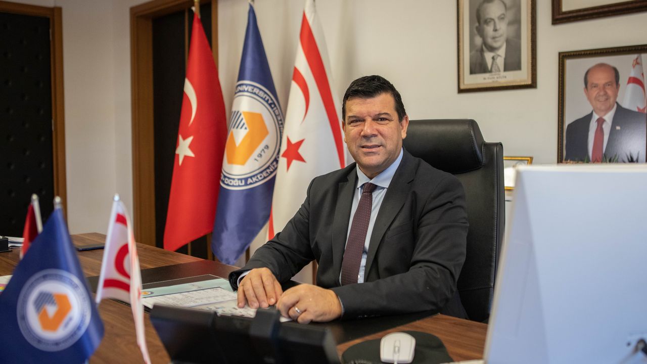 DAÜ Rektörü Kılıç, ASHINA takımına başarılar diledi